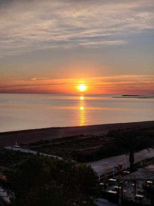 Appartement Atardecer Unico En La Playa à Dénia Extérieur photo
